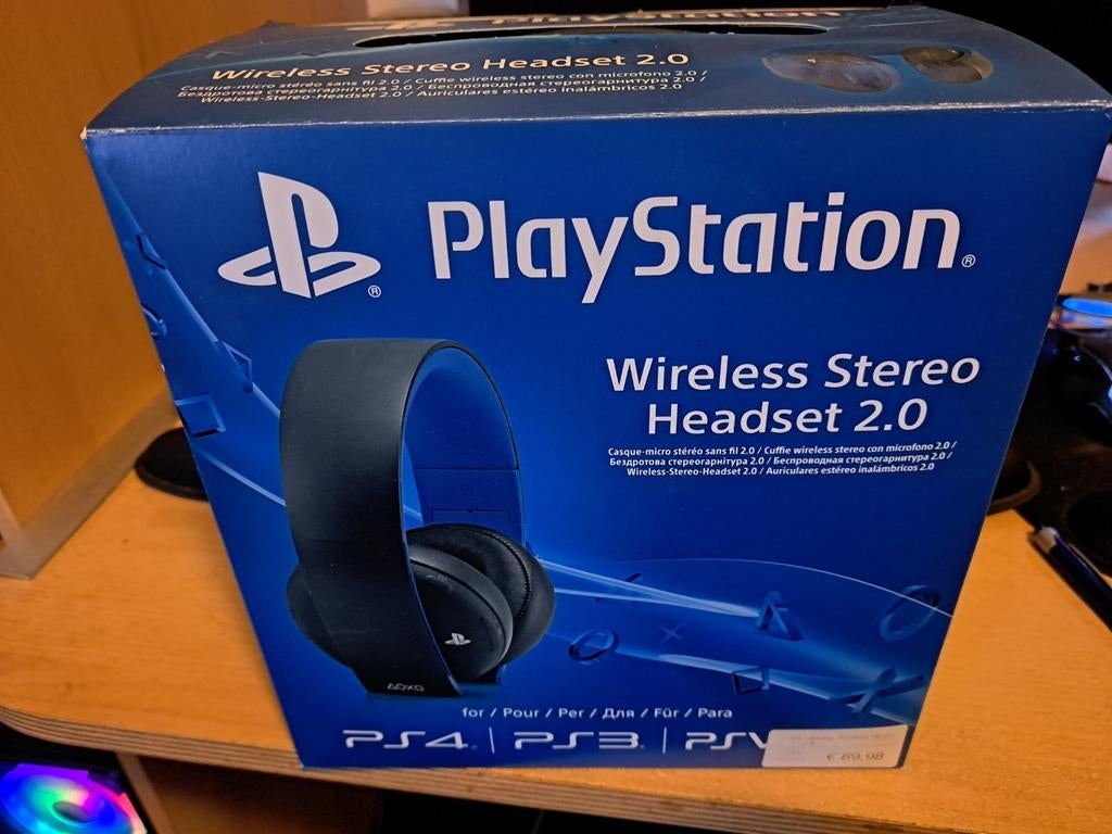 Wireless stereo headset 2.0, Gebruikt, Microfoon, Ophalen of Verzenden, PlayStation 3