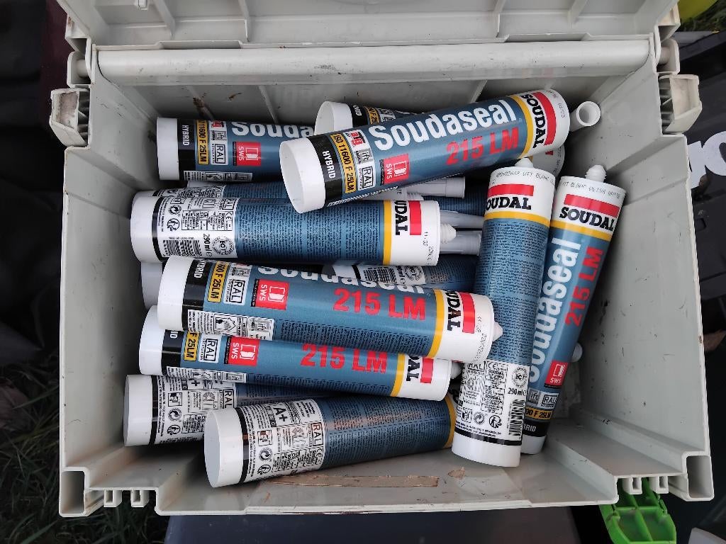 Soudal silicone polymere Soudaseal 215LM, Doe-het-zelf en Bouw, Isolatie en Afdichting, Ophalen, Nieuw, Overige materialen