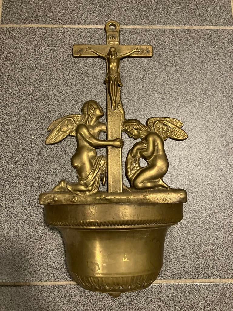 Religieus wijwatervat met engelen vintage, Antiek en Kunst, Antiek | Religieuze voorwerpen, Ophalen