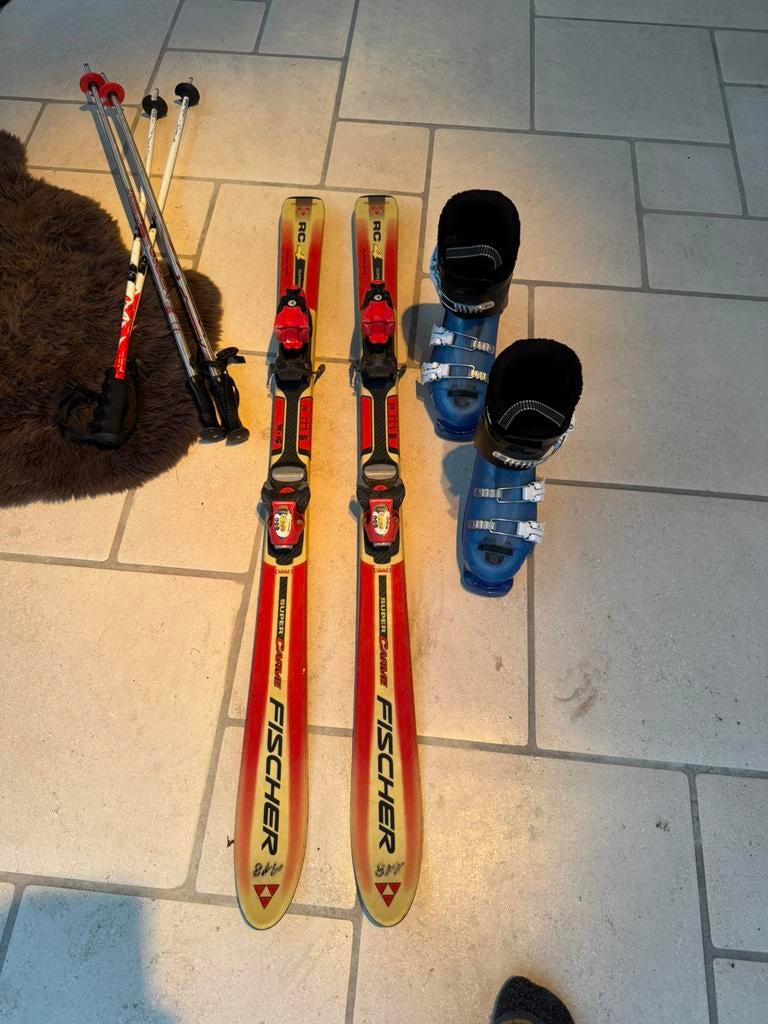 Ski set voor kindjes 118cm met nieuwe schoenen, Ophalen, Fischer, Schoenen, Zo goed als nieuw