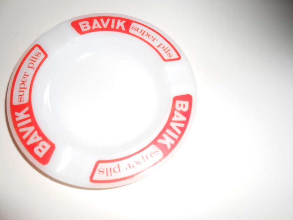 Glazen asbak brouwerij De Brabandere uit Bavikhove, Verzamelen, Ophalen of Verzenden