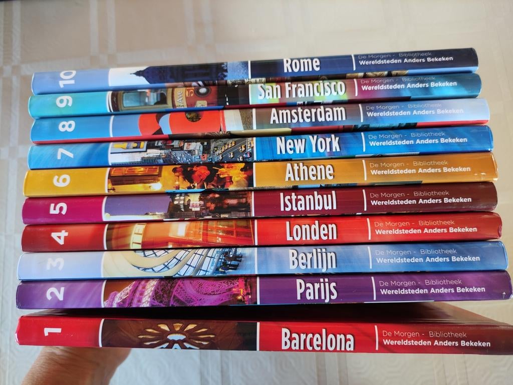 De Morgen - Wereldsteden anders bekeken., Enlèvement, Comme neuf, Guide ou Livre de voyage
