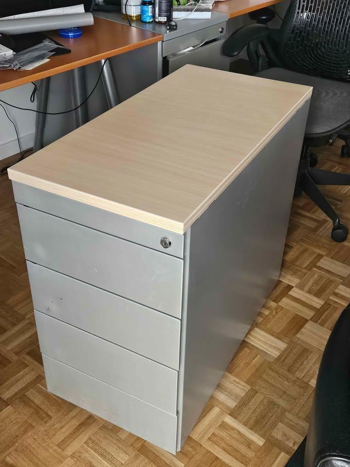 ladeblok/ladekast ijzer (40x72x80) lichtgrijs met houten top, Huis en Inrichting, Ophalen, Gebruikt