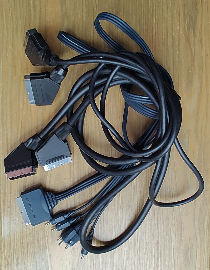 Scartkabel (x3), Ophalen, Zo goed als nieuw, Scartkabel