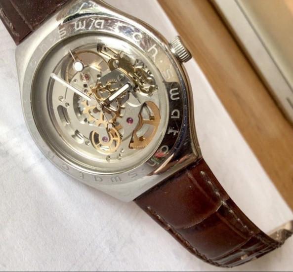 montre swatch automatique, Handtassen en Accessoires, Horloges | Heren, Staal, Polshorloge, Swatch, Ophalen of Verzenden