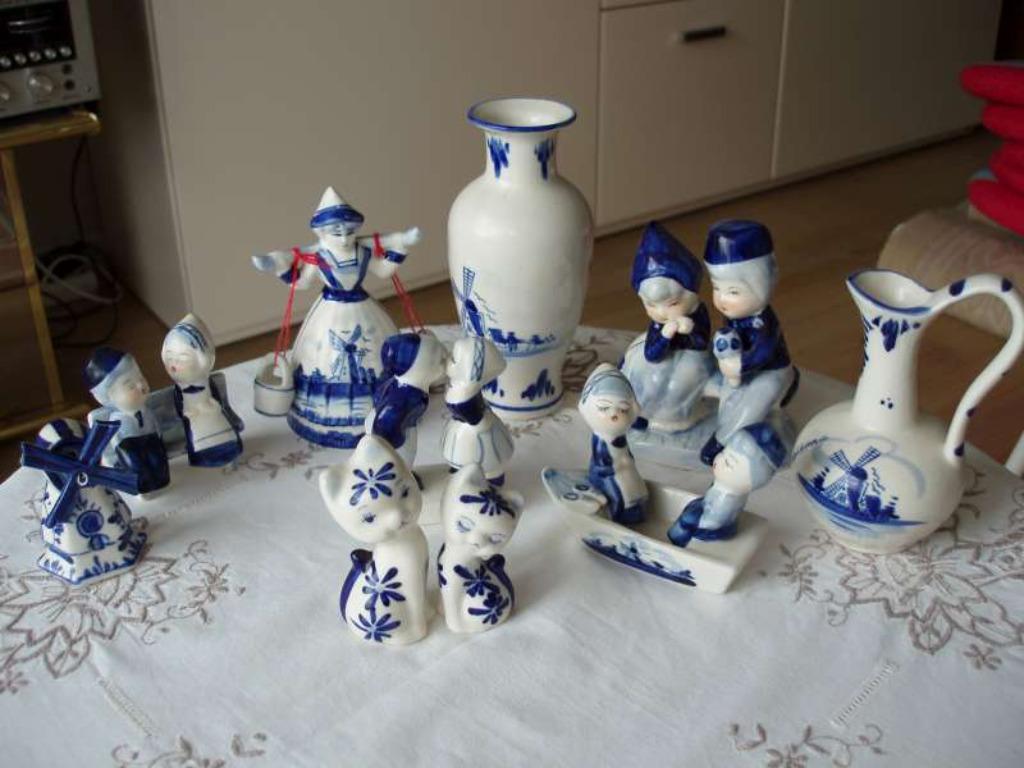 Miniatuur figuurtjes in Delfts blauw, Ophalen