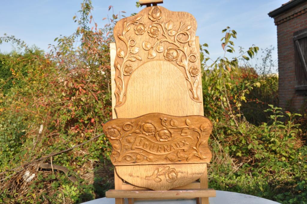 §  porte journaux mural en chene sculpté, Ophalen of Verzenden, Gebruikt