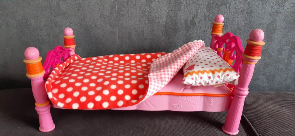 lit de poupée, Enlèvement, Comme neuf