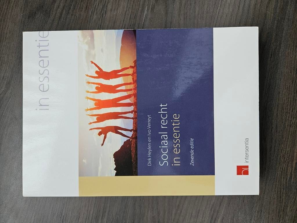 Dirk Heylen - Sociaal recht in essentie (zevende editie), Boeken, Ophalen, Zo goed als nieuw, Dirk Heylen; Ivo Verreyt