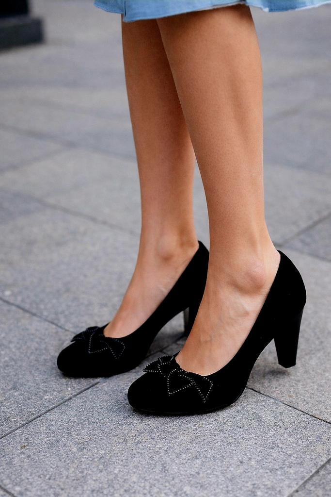 Zwarte Gabor pumps , maat 6½ ,  zie foto's., Enlèvement ou Envoi, Escarpins