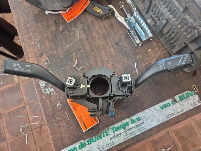 Combischakelaar Stuurkolom van een Volkswagen Golf, Ophalen of Verzenden, 3 maanden garantie, Gebruikt, Volkswagen