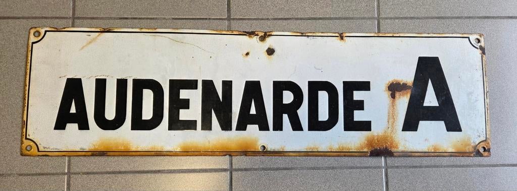 Très ancienne planche émaillée d'Audenarde A, Antiquités & Art, Enlèvement ou Envoi