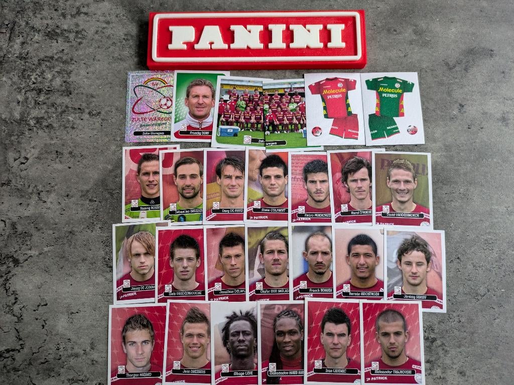 Panini FOOTBALL 2013 26 AUTOCOLLANTS ZULTE WAREGEM FOOTBALL, Enlèvement ou Envoi, Neuf