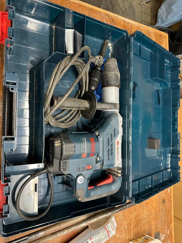 Bosch gbh 5-40 dce, Ophalen, 600 watt of meer, Boor- en/of Breekhamer, Zo goed als nieuw