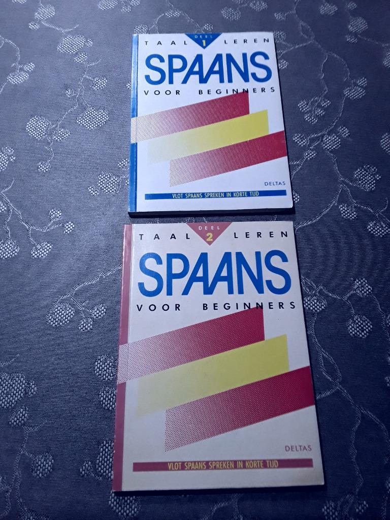 2 boeken  Spaans voor beginners, Boeken, Ophalen, Zo goed als nieuw