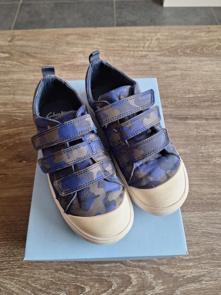 Clarks sneakers maat 32, Ophalen, Gebruikt, Clarks, Schoenen