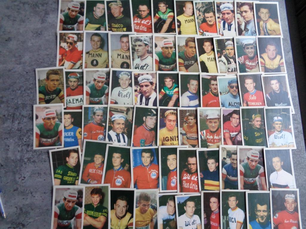 WIELRENNERS ANNO 1962 MONTY GUM  VELO SERIE 62X    KAARTEN , Verzenden