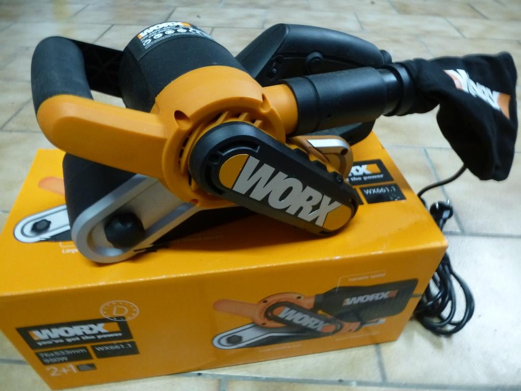 Ponçeuse à bande Worx, Bricolage & Construction, Outillage | Ponceuses, Enlèvement, Comme neuf, 600 à 1200 watts, Ponceuse à bande