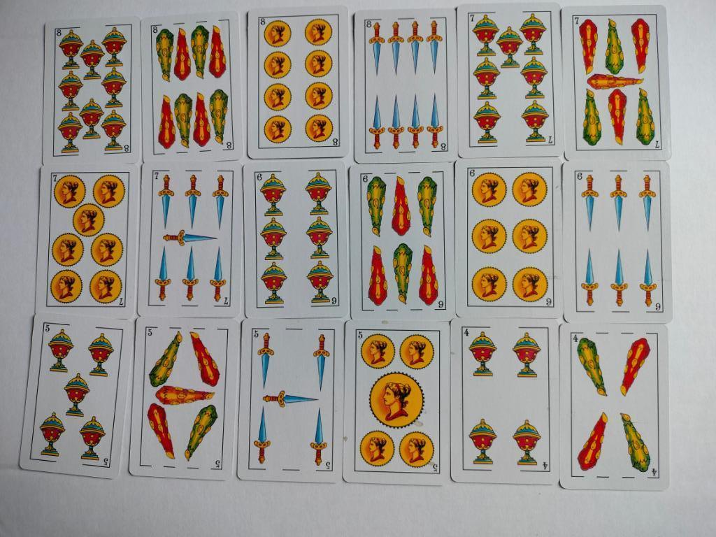 ♠️♦️♣️♥️ 50 Spanish Playing Cards Spanish Poker Cards Deck, Verzamelen, Ophalen of Verzenden, Zo goed als nieuw, Speelkaart(en)