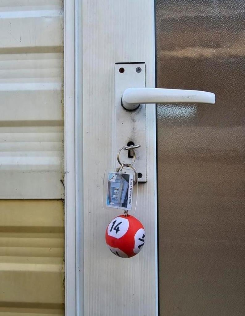 Stacaravan in snelverkoop 6.250€ 🚚 inclusief !!!