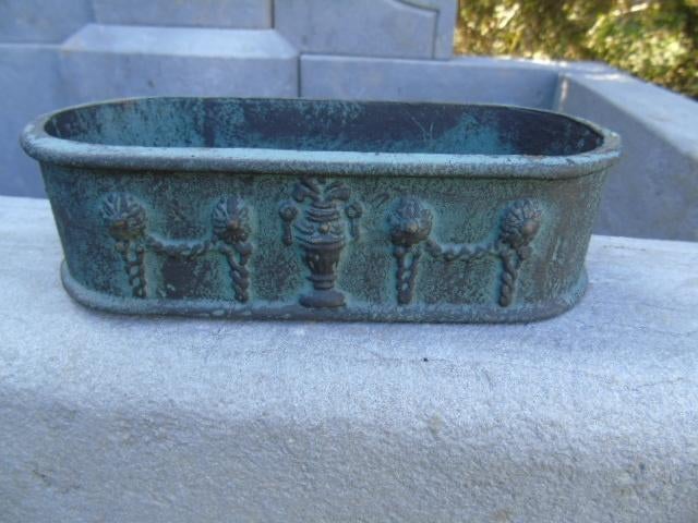 jardinière ovale en fonte patinée bronze ., Enlèvement ou Envoi, Neuf