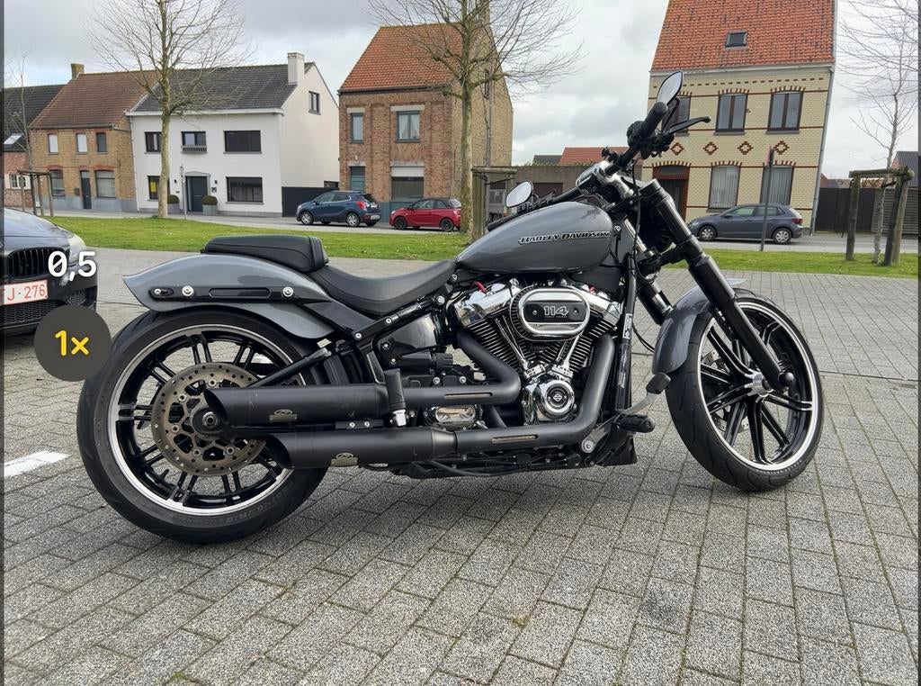 Harley Davidson Breakout 114, 1875 cm³, Chopper, 2 cylindres, Particulier