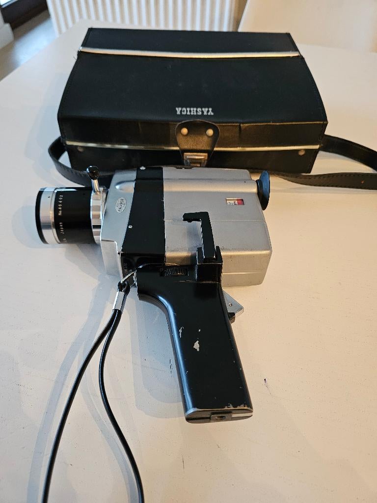 YASHICA Super-8 30, Enlèvement ou Envoi