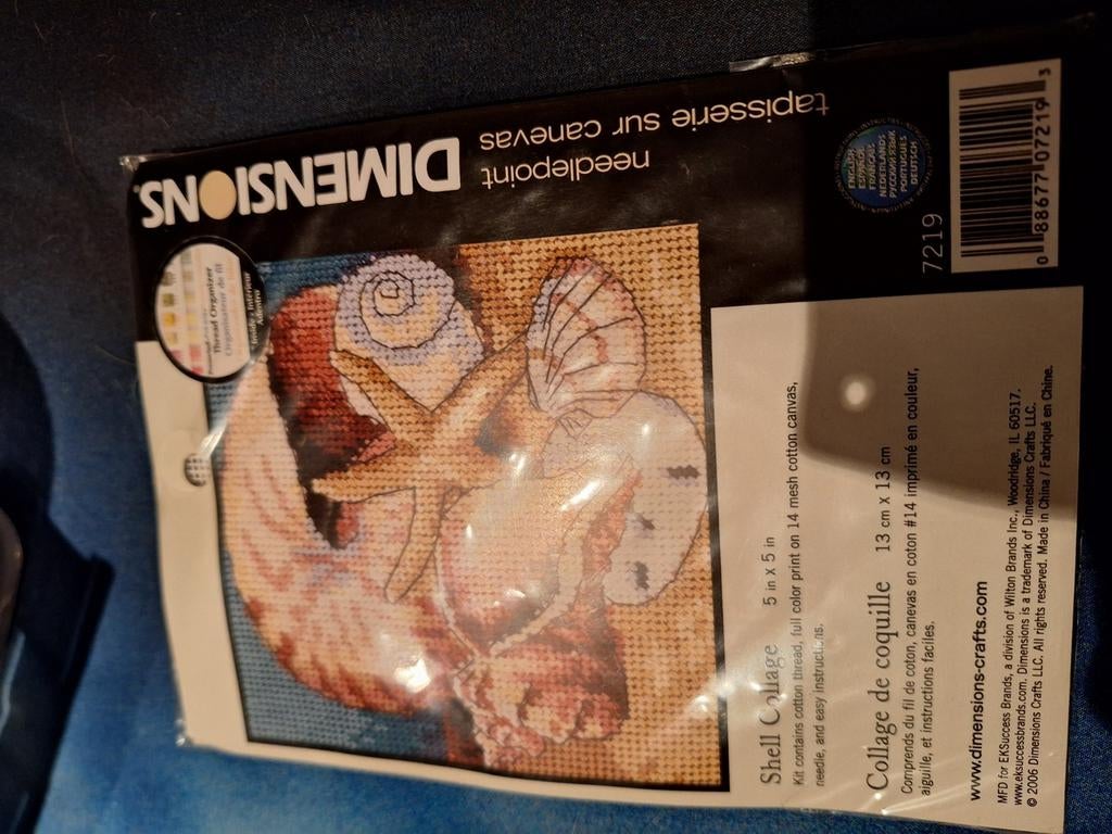 Schelpjes om te naaien, Ophalen of Verzenden, Zo goed als nieuw