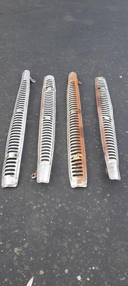 Originele uitlaat grilles honda dax, Fietsen en Brommers, Ophalen of Verzenden, Gebruikt, Uitlaat, Honda