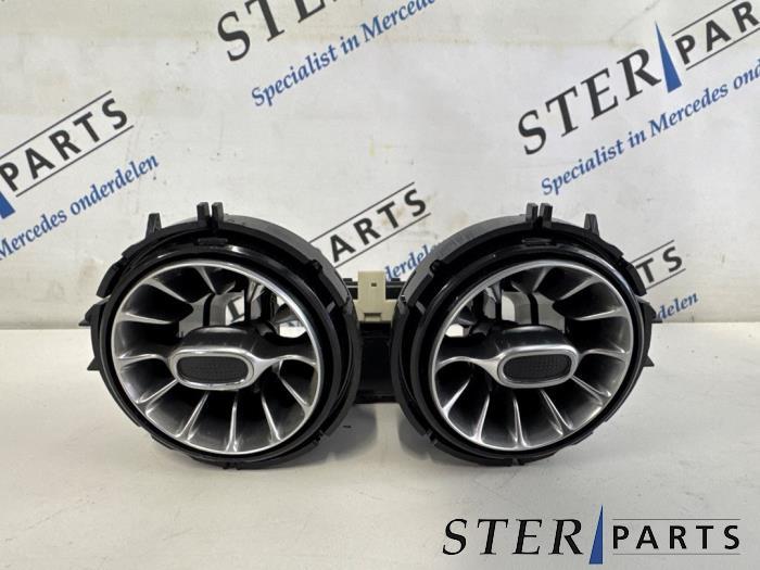 Grille d'aération arrière d'un Mercedes E-Klasse, 3 mois de garantie, Utilisé, -, -