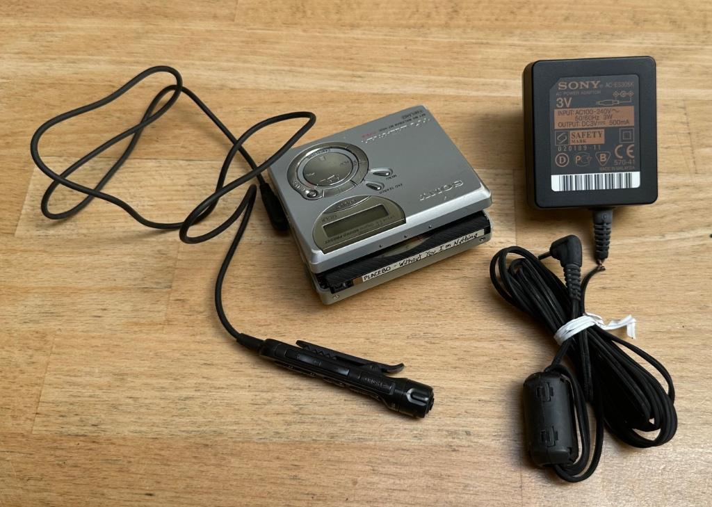 Lecteur MiniDisc : SONY NET MD WALKMAN MZ-N520 TYPE-S, Audio, Tv en Foto, Walkmans, Discmans en Minidiscspelers, Minidisc-speler