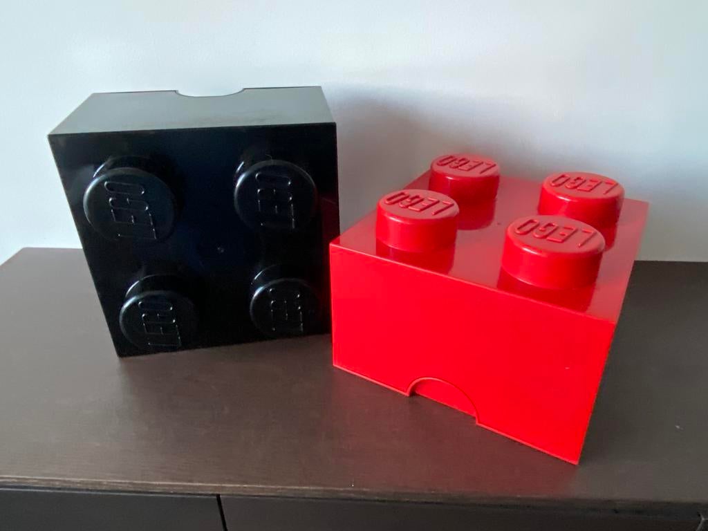 2 lego opbergdozen, Ophalen, Zo goed als nieuw