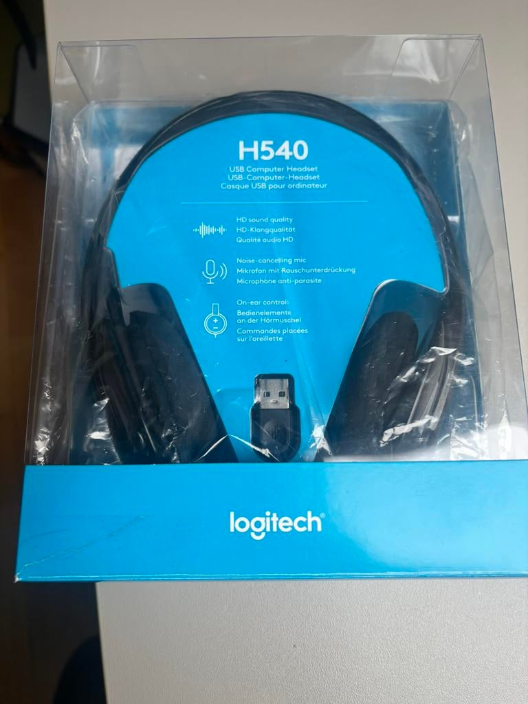 Logitech hoofdtelefoon H540 met usb, Audio, Tv en Foto, Hoofdtelefoons, Op oor (supra aural), Overige merken, Ophalen of Verzenden