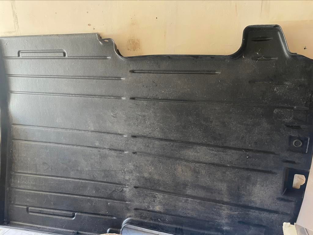 Protection de sol pour camionnette, Enlèvement