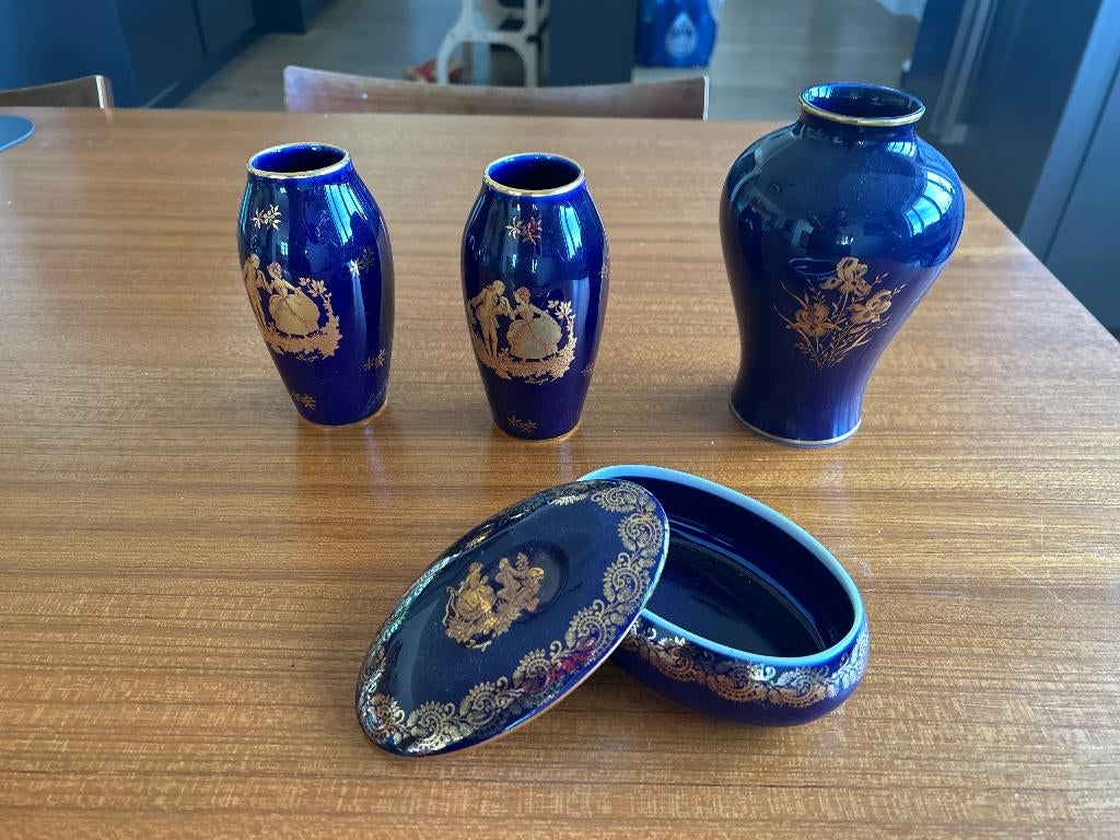 Limoges porselein – kobaltblauwe vazen & doosje, Ophalen of Verzenden, Nieuw, Blauw, Aardewerk of Porselein