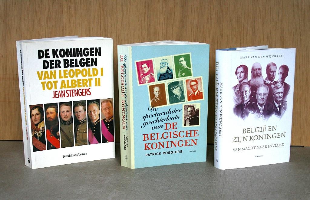 Het Belgische koningshuis  x 3, Ophalen of Verzenden, Gelezen, Diverse auteurs