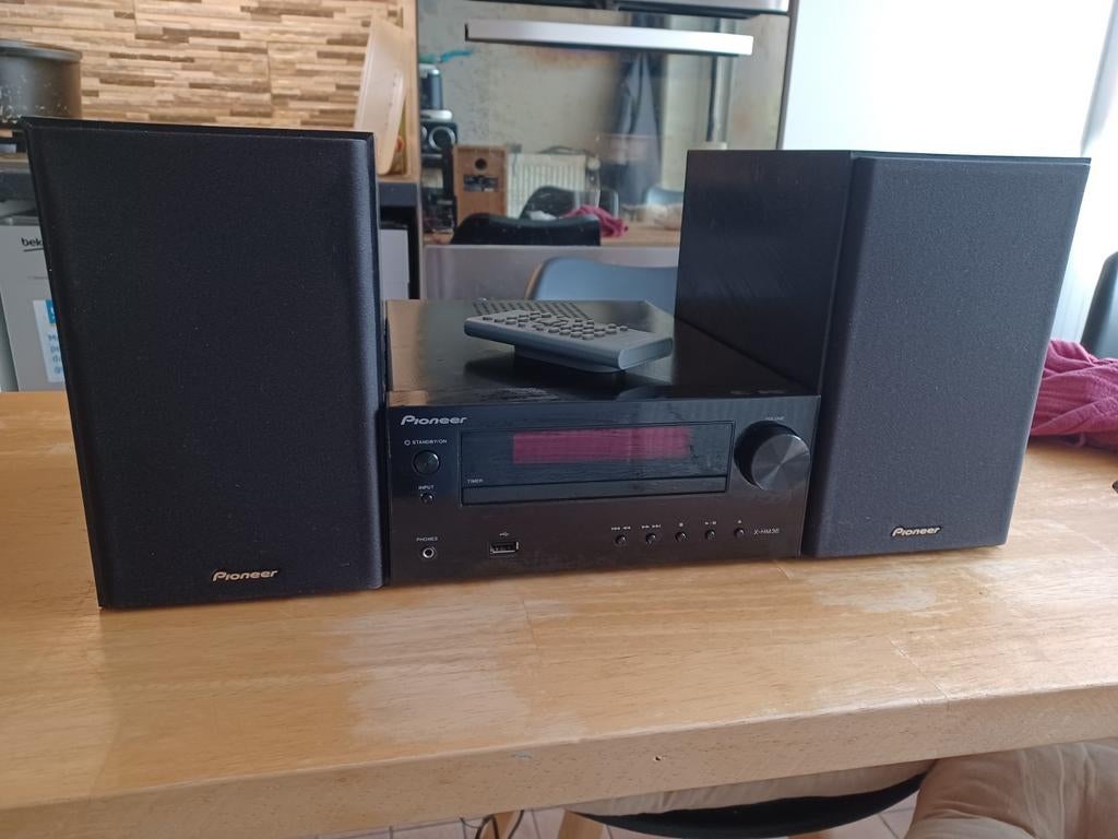 Chaîne hi-fi pioneer, Enlèvement