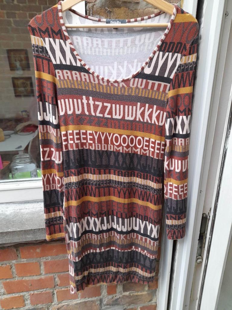 Robe marron avec lettres alphabétiques de la marque Bel & Bo, Vêtements | Femmes, Robes, Enlèvement ou Envoi, Bel & Bo, Brun, Porté