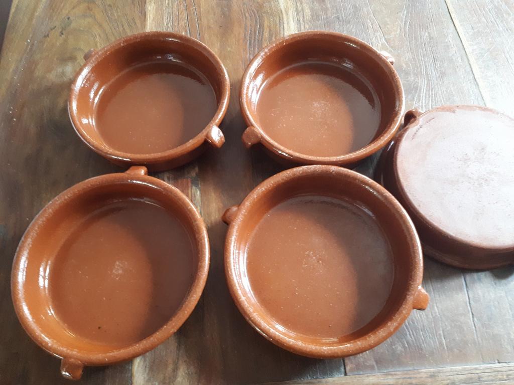 5 ovenvaste schalen diameter 18 cm, Ophalen
