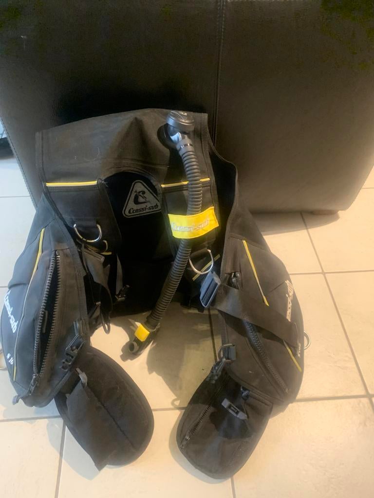 Trimvest cressi, Sports nautiques & Bateaux, Plongée, Enlèvement, Comme neuf