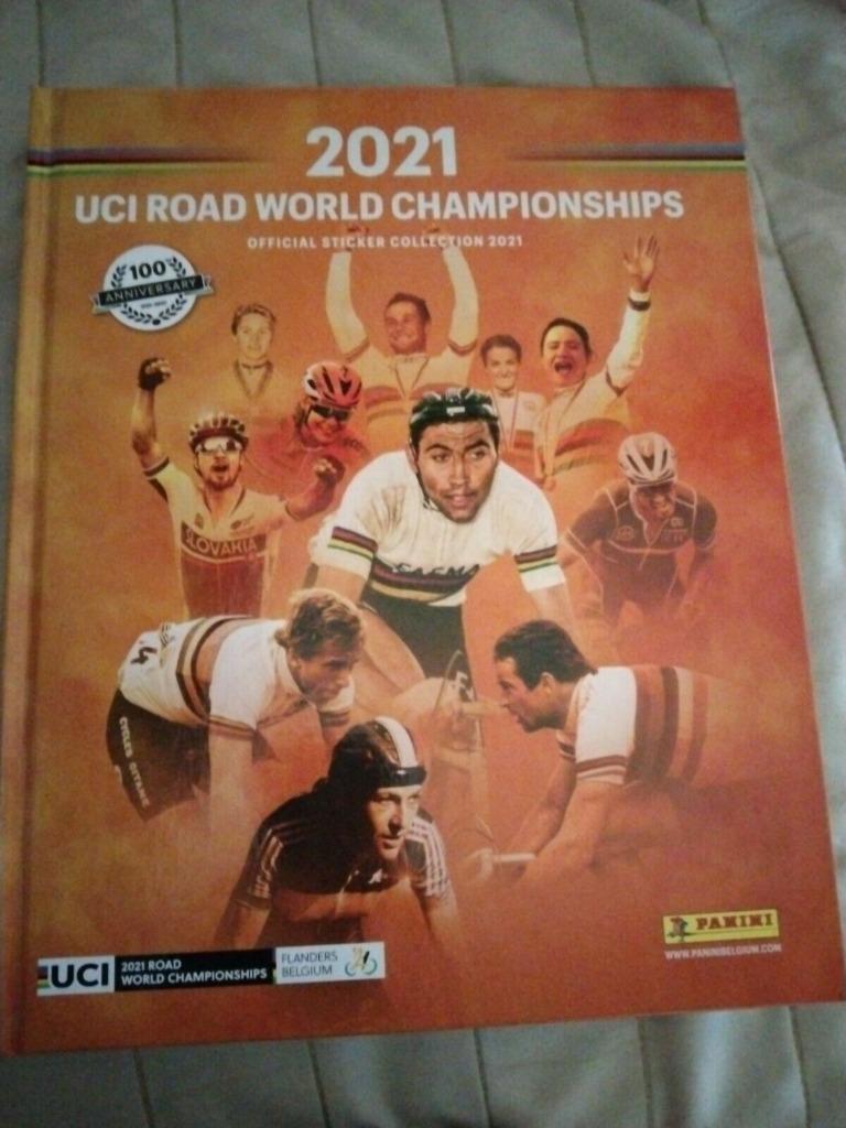 Panini volledig leeg sticker album    UCI 2021 WIELRENNEN, Ophalen of Verzenden, Nieuw, Sticker