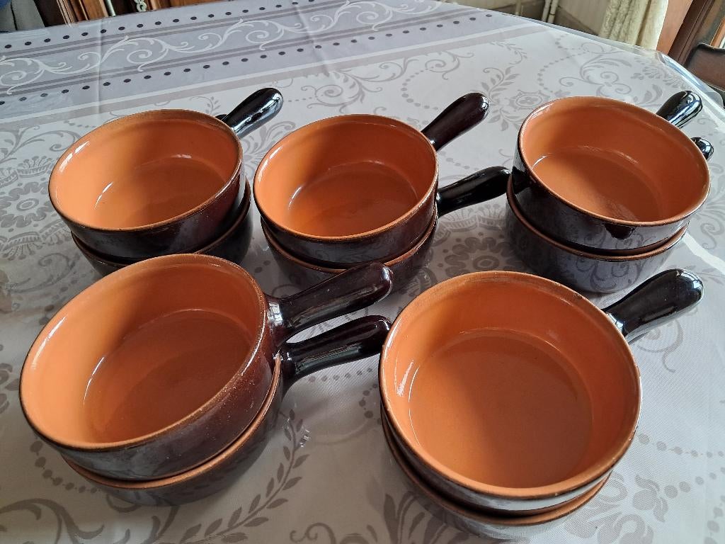 10 caquelons terre cuite émaillée neufs, Neuf, Poterie, Enlèvement, Autres styles