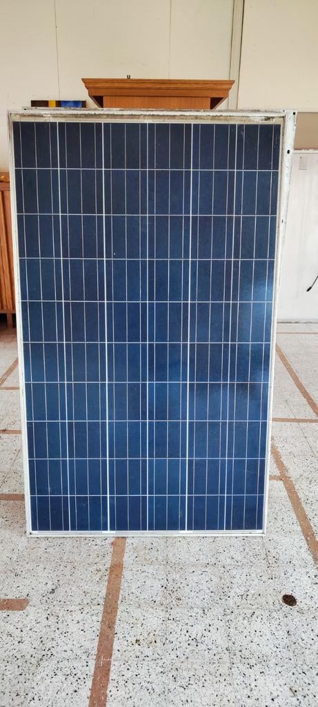 60 zonnepanelen van 240 watt, Doe-het-zelf en Bouw, Zonnepanelen en Toebehoren, Ophalen, Gebruikt, Paneel, 200 wattpiek of meer