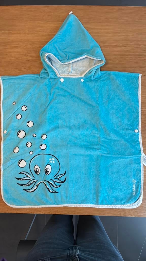 Poncho badstof voor kleuters - exemplaar 2, Kinderen en Baby's, Kinderkleding | Kinder-zwemkleding, Ophalen, Zo goed als nieuw