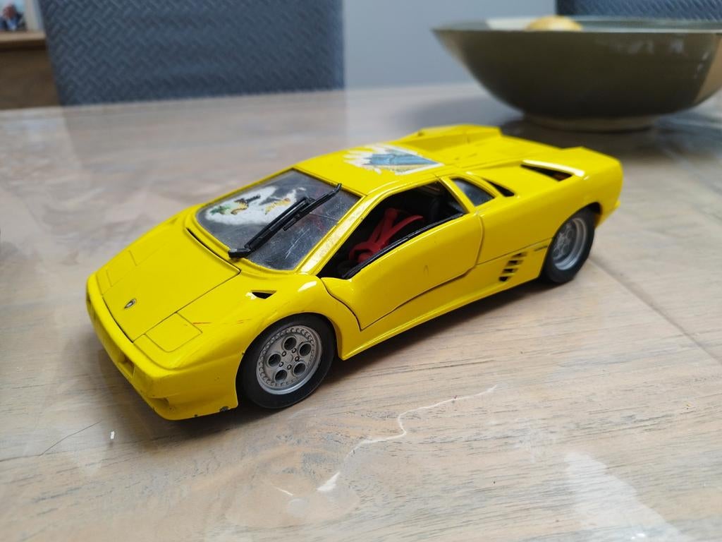 Lamborghini diablo Maisto 1/18, Enlèvement ou Envoi, Utilisé, Voiture, Maisto