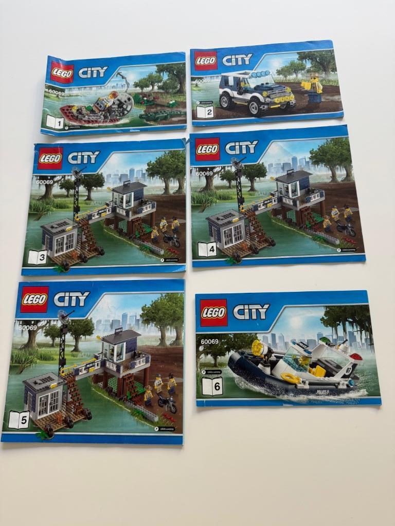 Lego CITY - 60069 - Moeraspolitie Hoofdbureau, Ophalen, City, Lego, Zo goed als nieuw