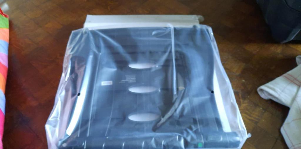 Laptop staander te koop, Enlèvement, Neuf