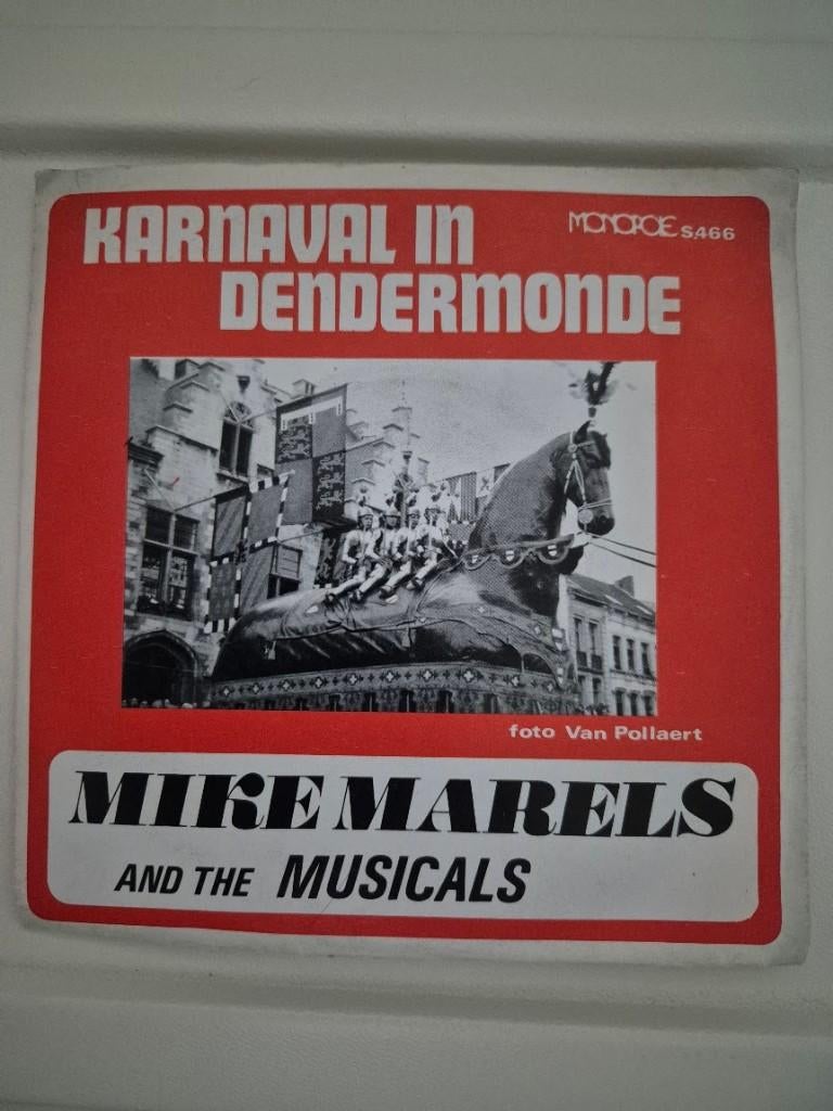 Carnaval singel Dendermonde Mike Marels and the musicals, Cd's en Dvd's, Ophalen of Verzenden