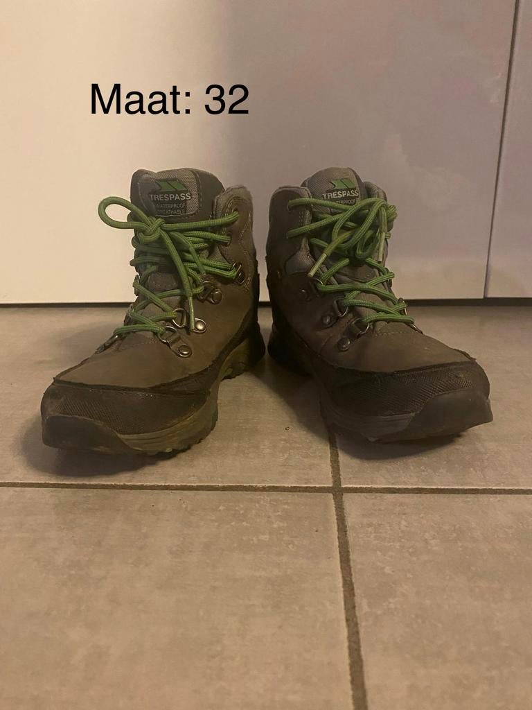 Wandel schoenen groen trespass, Ophalen, Gebruikt, Jongen of Meisje, Schoenen
