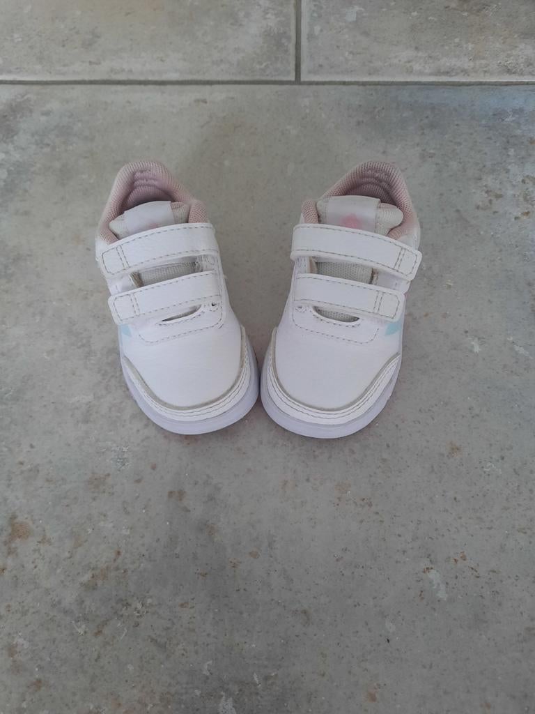 Te koop: adidas schoentjes maat 19, Kinderen en Baby's, Babykleding | Schoentjes en Sokjes, Ophalen, Adidas, Schoentjes, Meisje